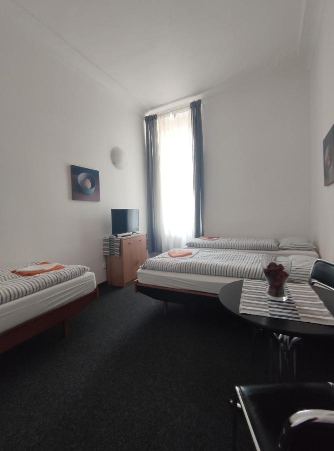 Penzion Zahrada Cech Litomerice Exterior foto